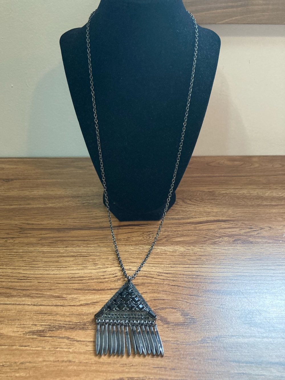 Dark Gray/Black Metal Triangle Pendant Necklace